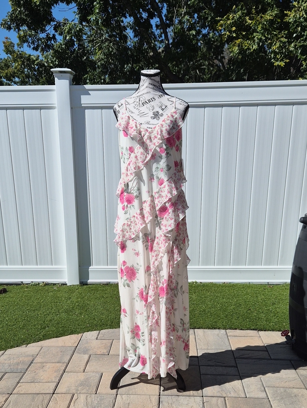 **NWT**Altar'd State Floral Ruffle Maxi Dress - White & Pink